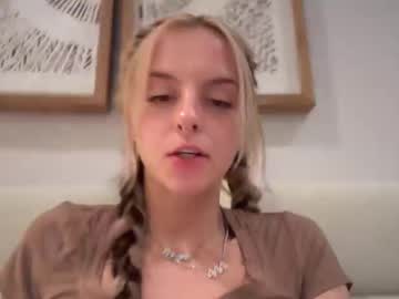webcam girl myareid image #8049863
