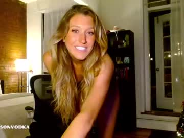 webcam girl addisonvodka image #3501219