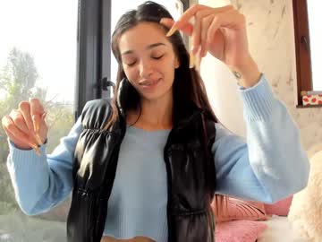 webcam girl sassyt33n image #7913836