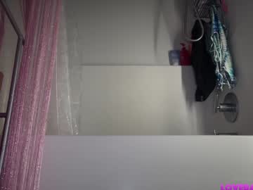 webcam girl saraloverays image #9614203