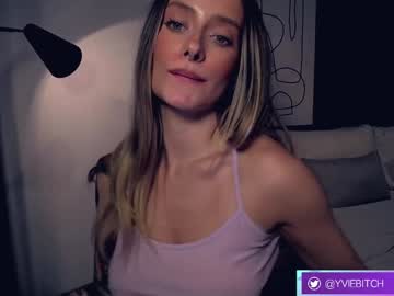 webcam girl yvie_ image #6975287