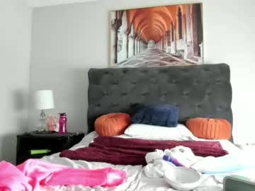 webcam girl luxlovely111 image #5142271
