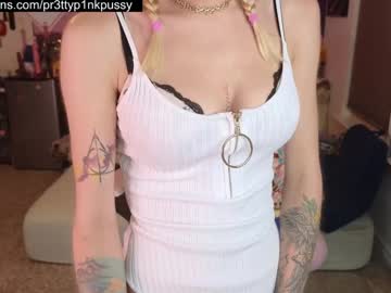 webcam girl pr3ttyp1nkpussy image #7416106