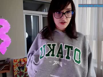 webcam girl aavee image #9567763