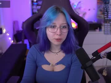webcam girl blue_mooncat image #7549667
