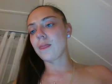 webcam girl angelinamarie699 image #2740616