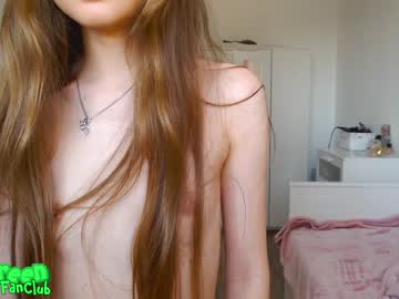 webcam girl ambertan1 image #2155099