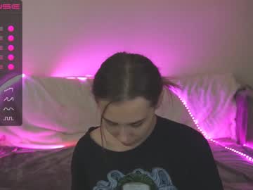 webcam girl dainty_bit image #2137046