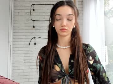 webcam girl sassyt33n image #7905335