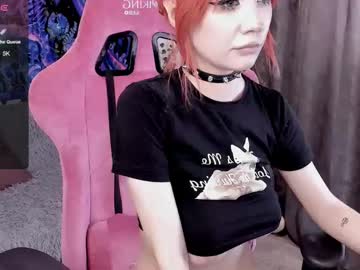 webcam girl broodmommyy3 image #9637576