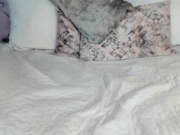 webcam couple lia_myars image #8260343