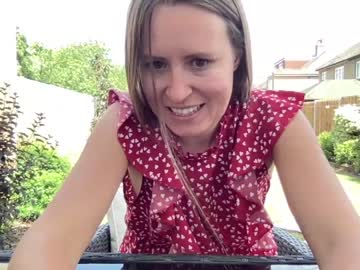 webcam girl eatmypie69 image #2011476