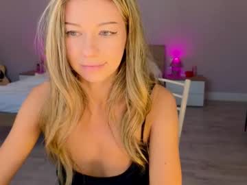 webcam girl lenamuti image #7410105