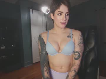 webcam girl aynmarie image #6000013