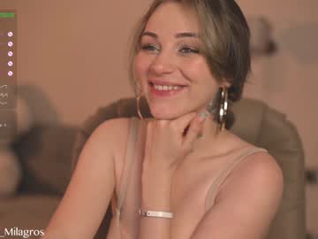 webcam girl mia_milagros image #4493785