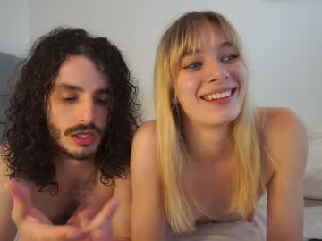 webcam couple peachcreamcouple image #2227898