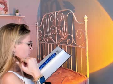 webcam girl linellali image #2541538