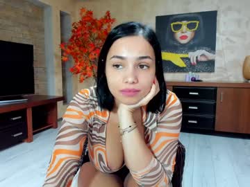 webcam girl raquelle_star image #4108709