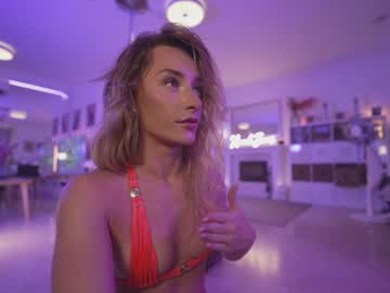 webcam girl hannahjames710 image #4746233