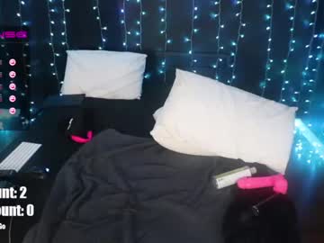 webcam girl milavalentinax image #817035