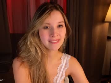webcam girl milablush image #3992705