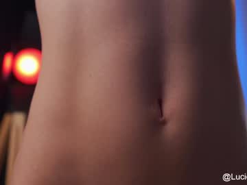 webcam girl lucie_beltran image #8285753