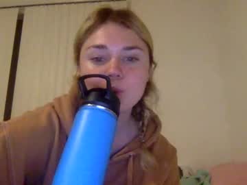 webcam girl cassidyyqueen image #4359779