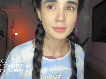 webcam girl lonelly_lolly98 image #5699718