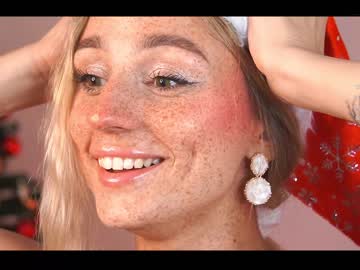 webcam girl artease image #5974041