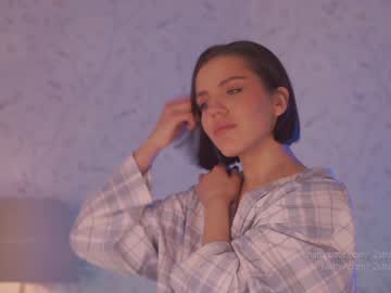 webcam girl _2strangers image #3315773
