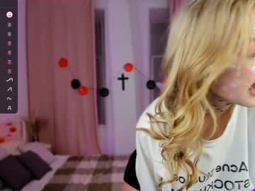 webcam girl little_anitta image #8160038