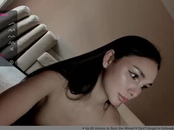 webcam girl hollyextra image #7384897