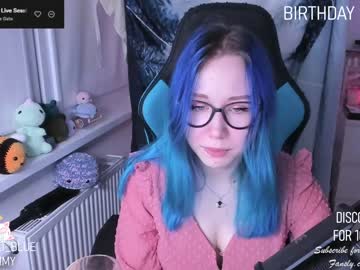 webcam girl blue_mooncat image #2767831