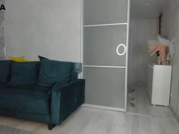 webcam girl mia_devill image #3990541