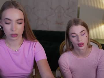 webcam couple kira0541 image #7977357