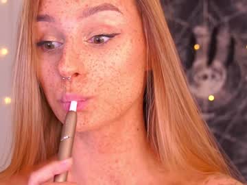 webcam girl artease image #3390070