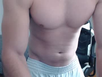 webcam man solidmuscle1992 image #2245222