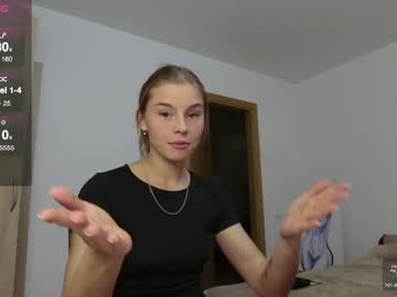 webcam girl roxxxie_reid image #8873529