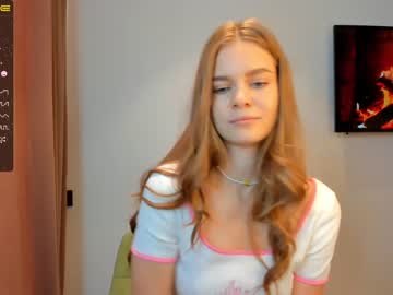 webcam girl carolynsveronica image #5024625