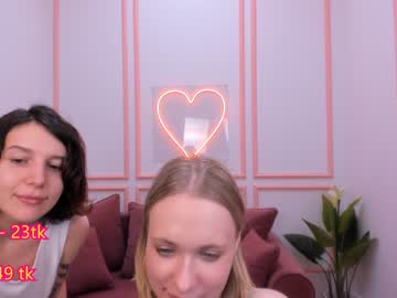 webcam couple julia___sun image #2902313