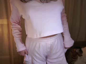 webcam girl bitter_moon image #8107211