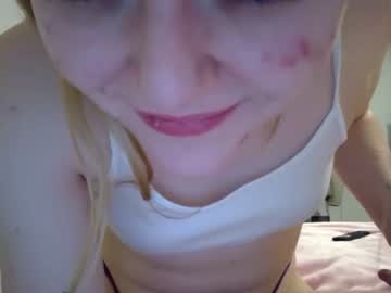 webcam girl borderlinebarbie image #3644876