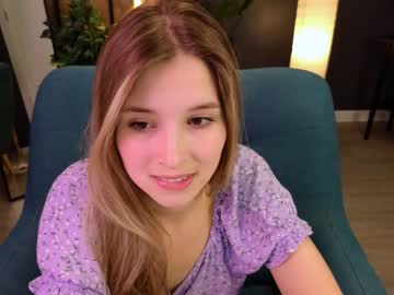 webcam girl milablush image #4219030