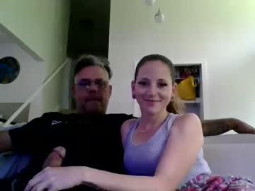 webcam couple underthemoon321 image #4812808