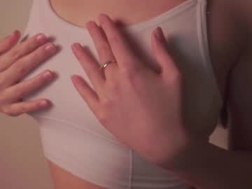 webcam girl helenmoors image #3942407