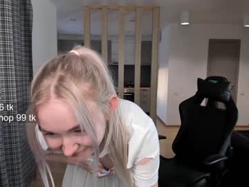 webcam couple damsel_in_distr3ss image #1429559