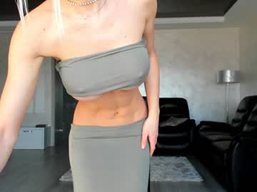 webcam girl ingridblondy94 image #6059851