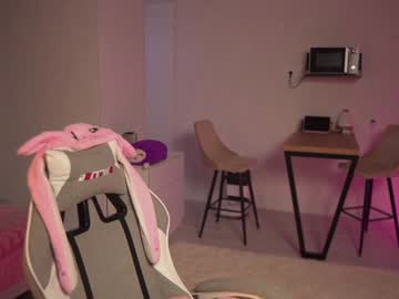 webcam girl kateuwugirl image #7533480