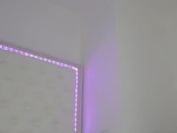 webcam girl hotfallingdevil image #2671328