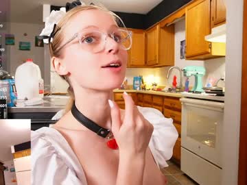 webcam girl emmasky69 image #8405890